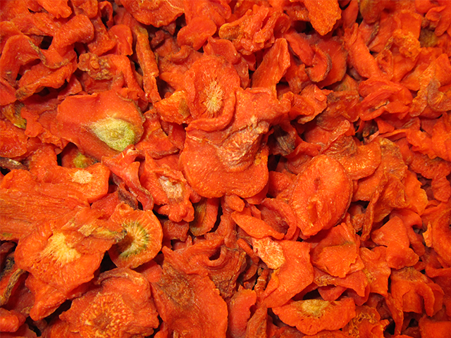 Whole Dehydrated Carrots